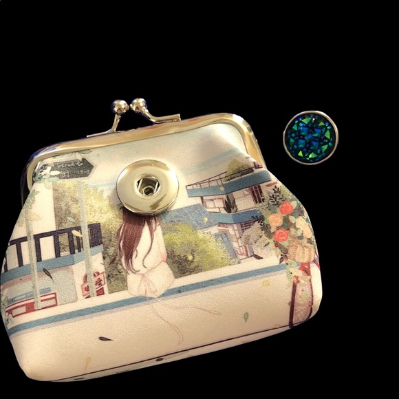 GORGEOUS SNAP BUTTON CHANGE PURSE with extra interchangeable snap button - Picture 7 of 7